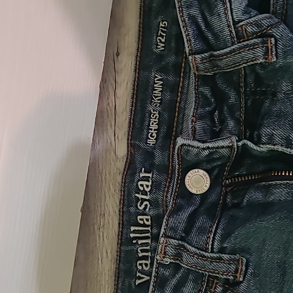 Ripped jeans - Picture 3 of 7